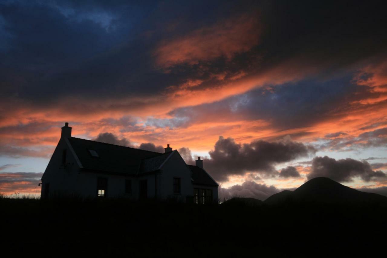 Dark Skye Cottage Broadford  Exterior photo